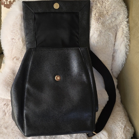 NWOT Nordstrom Black Pebbled Leather Backpack - Picture 3 of 7